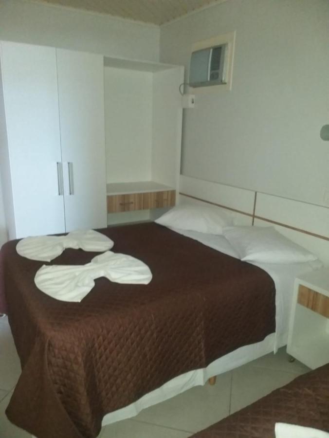 塞尔苏拉穆斯州长镇 Residencial Ilha Dourada酒店 外观 照片