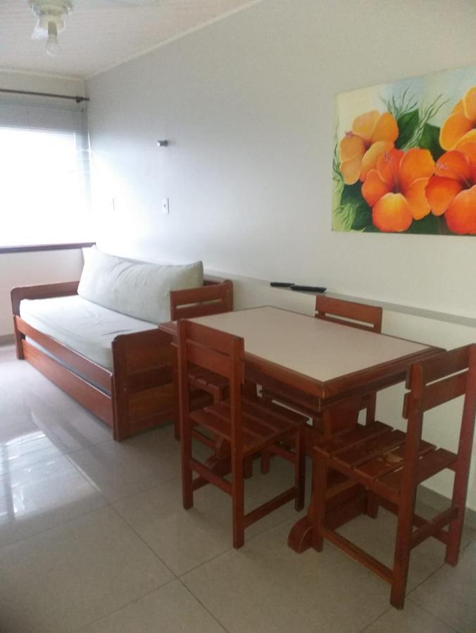 塞尔苏拉穆斯州长镇 Residencial Ilha Dourada酒店 外观 照片