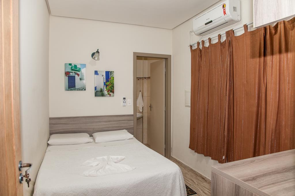 塞尔苏拉穆斯州长镇 Residencial Ilha Dourada酒店 客房 照片